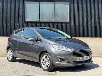 Used Ford Fiesta 2015 for sale - 78675504: Photo