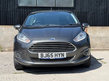 Used Ford Fiesta 2015 for sale - 78675504: Photo
