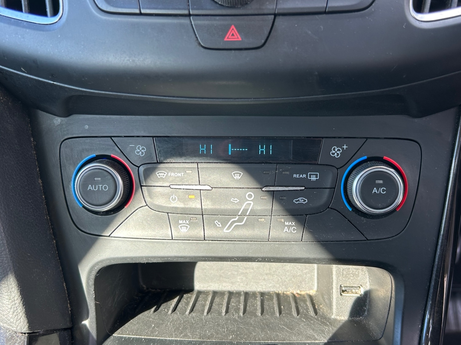 Used Ford Focus 2015 for sale - 76206724: Photo 27