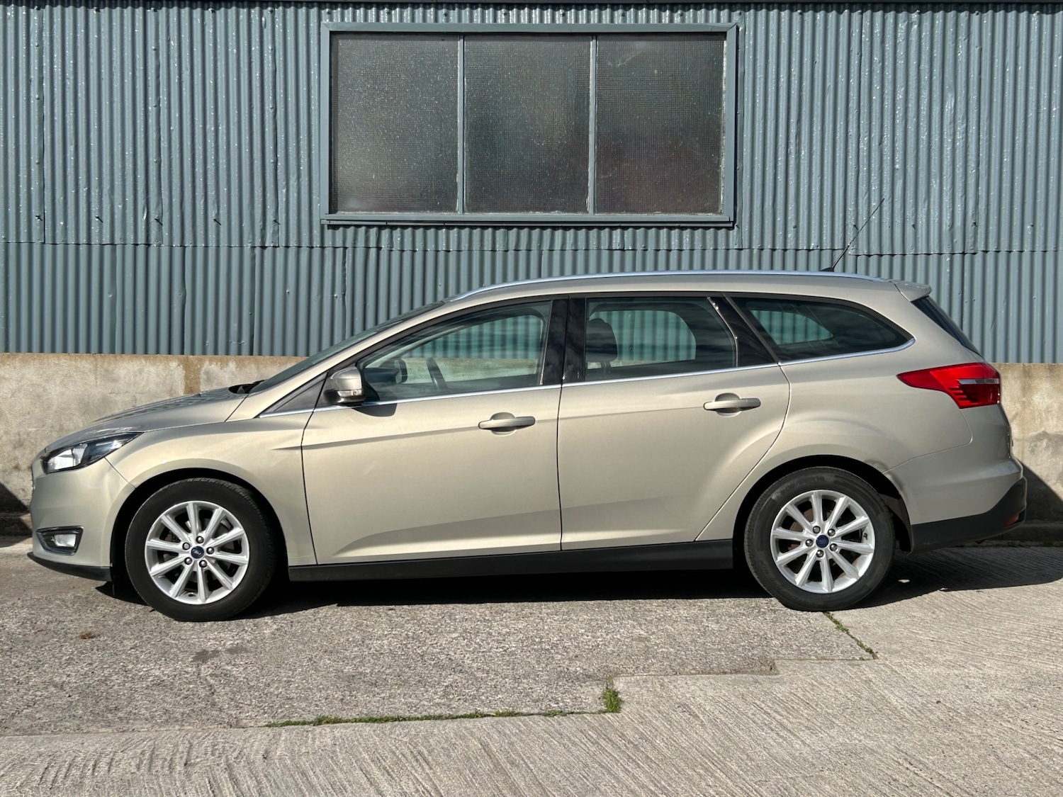 Used Ford Focus 2015 for sale - 76206724: Photo 8