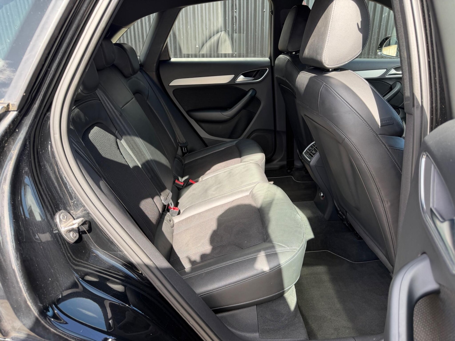 Used Audi Q3 2013 for sale - 78072074: Photo 24