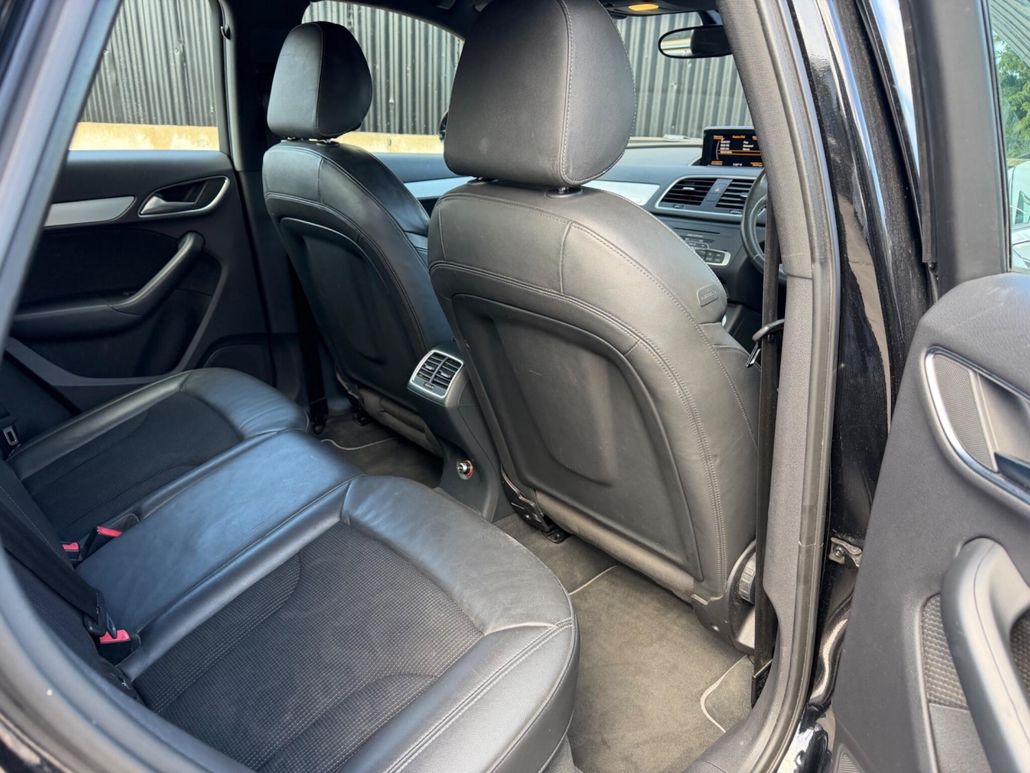 Used Audi Q3 2013 for sale - 78072074: Photo 25