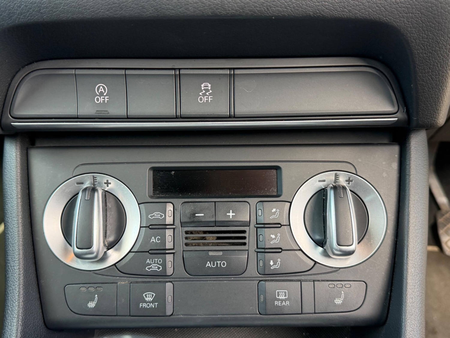 Used Audi Q3 2013 for sale - 78072074: Photo 26