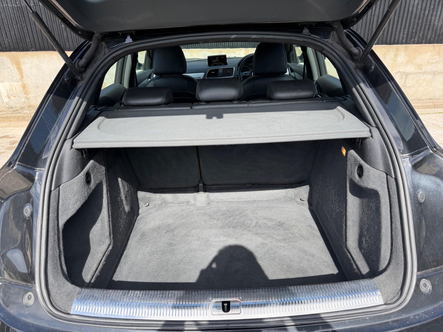 Used Audi Q3 2013 for sale - 78072074: Photo 40