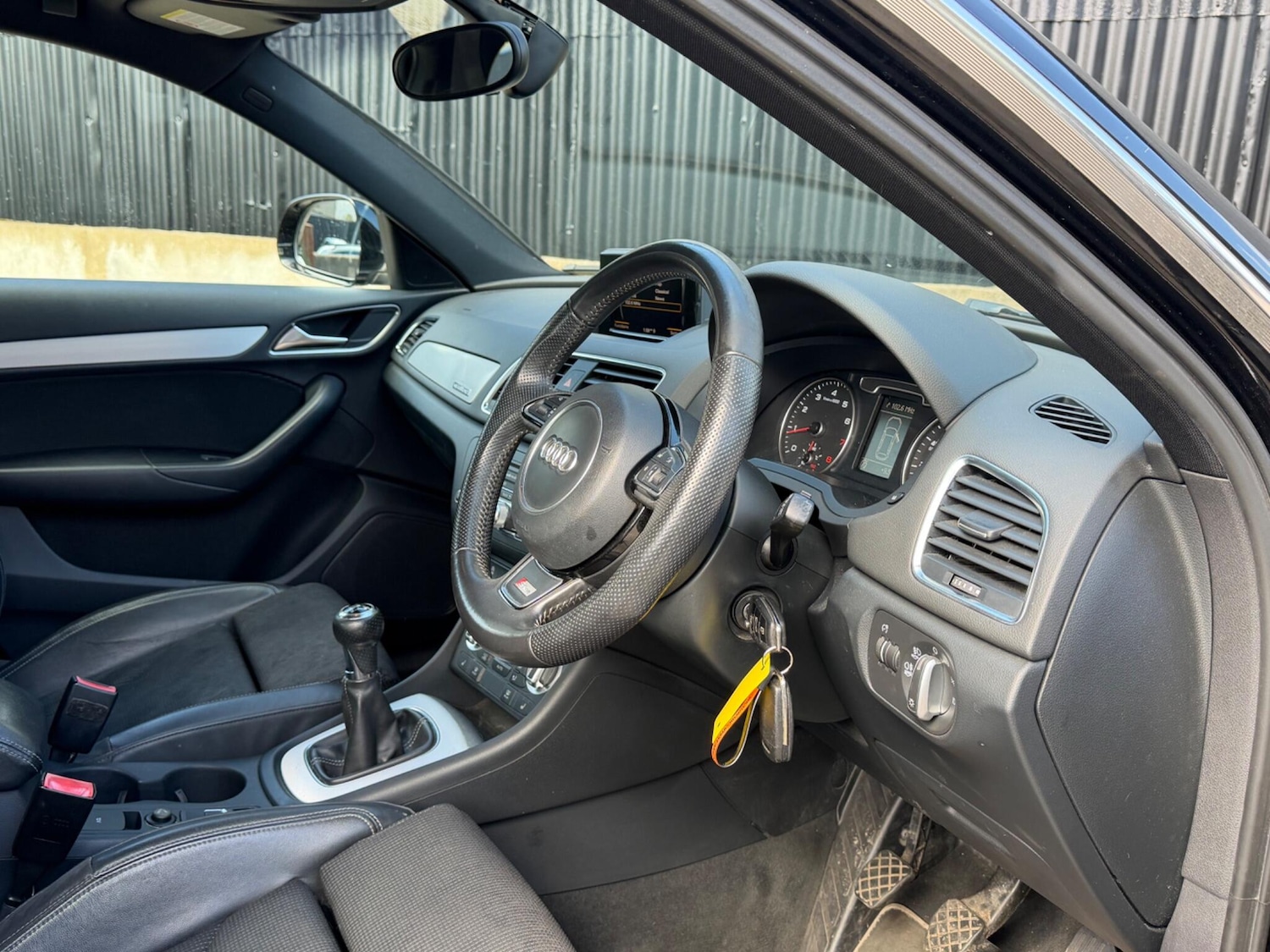 Used Audi Q3 2013 for sale - 78072074: Photo 46