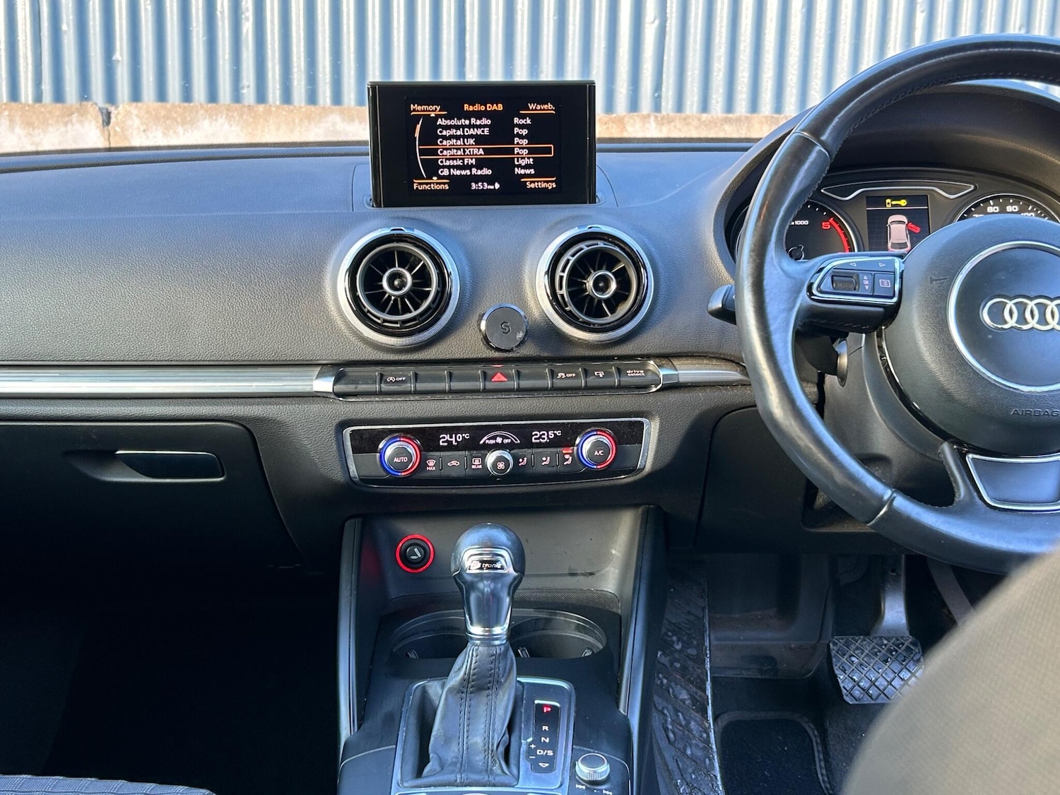 Used Audi A3 2014 for sale - 77377265: Photo 25