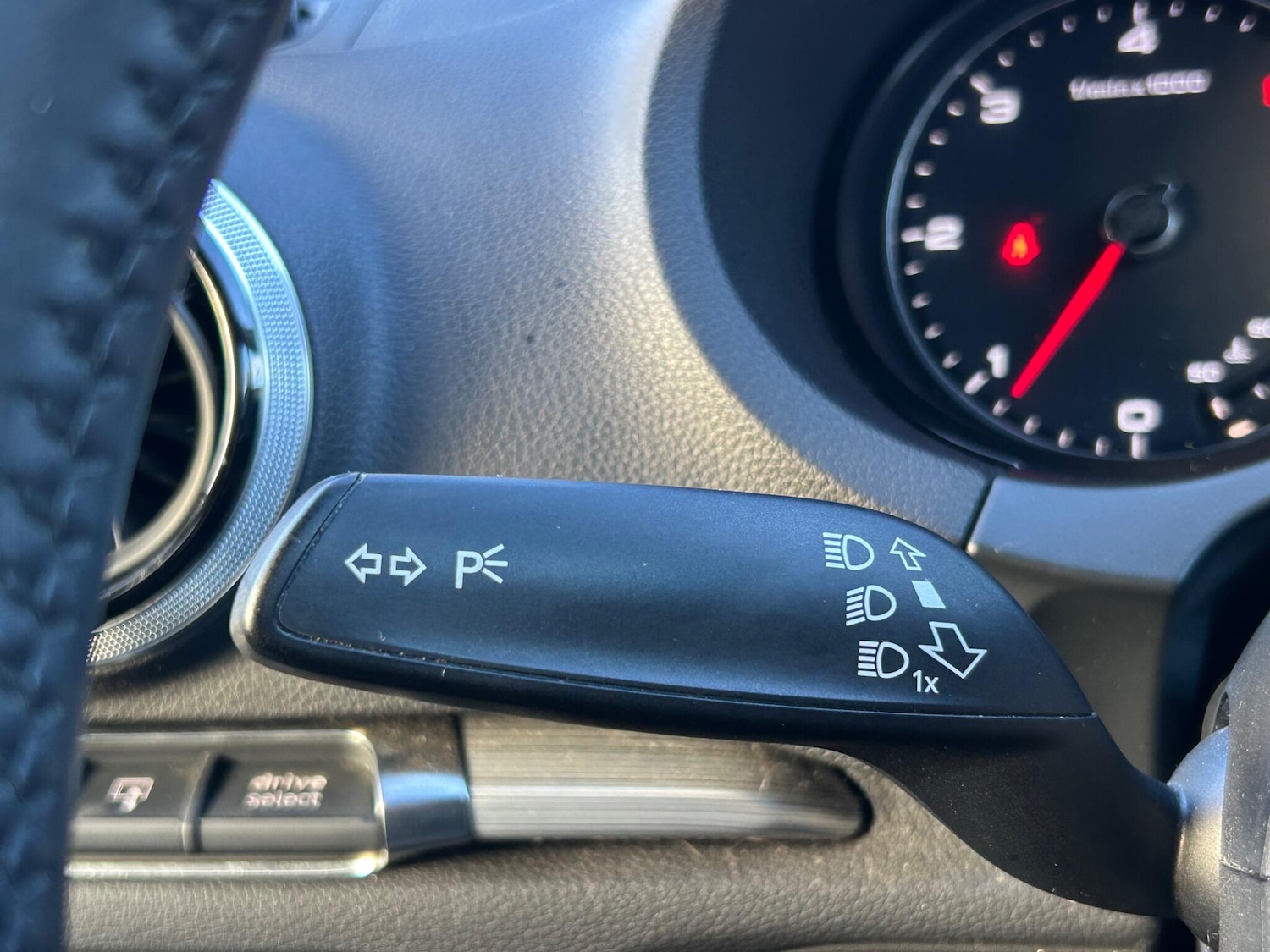 Used Audi A3 2014 for sale - 77377265: Photo 32