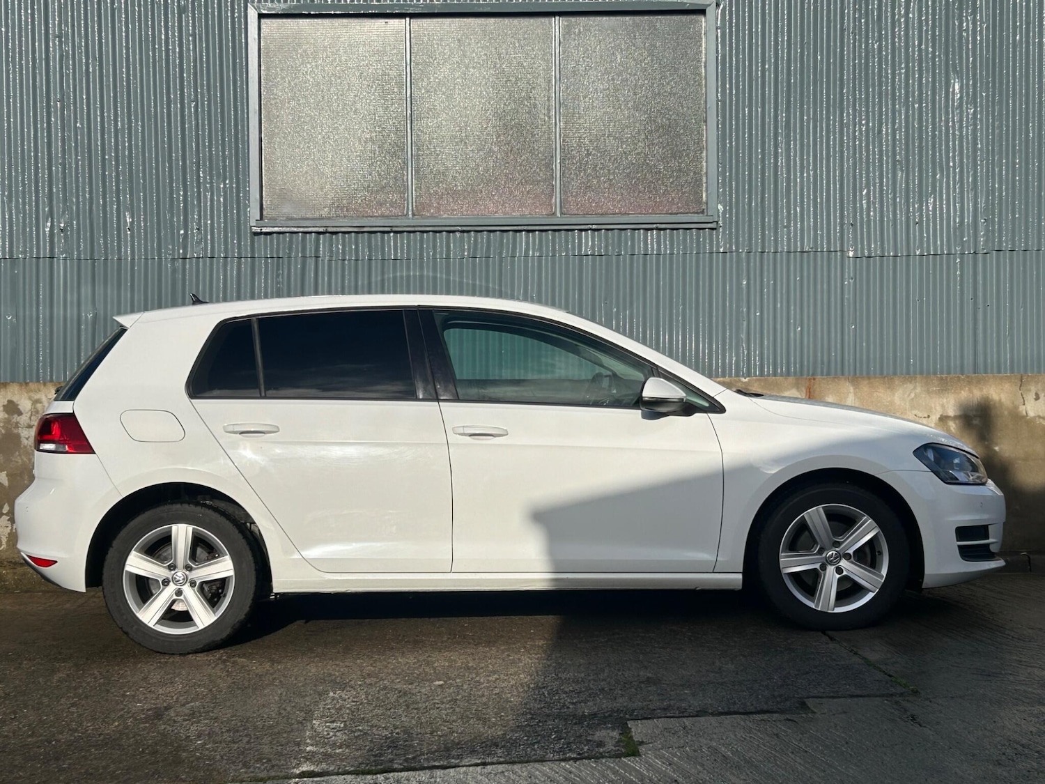 Used Volkswagen Golf 2015 for sale - 77238558: Photo 16