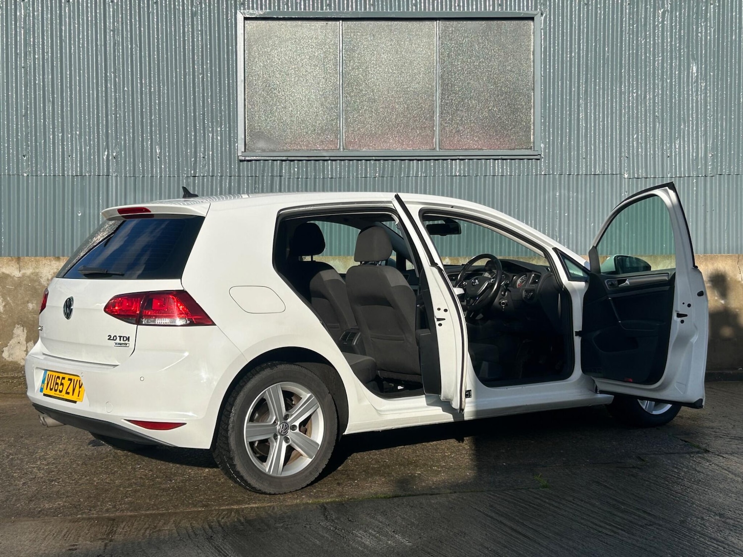 Used Volkswagen Golf 2015 for sale - 77238558: Photo 17