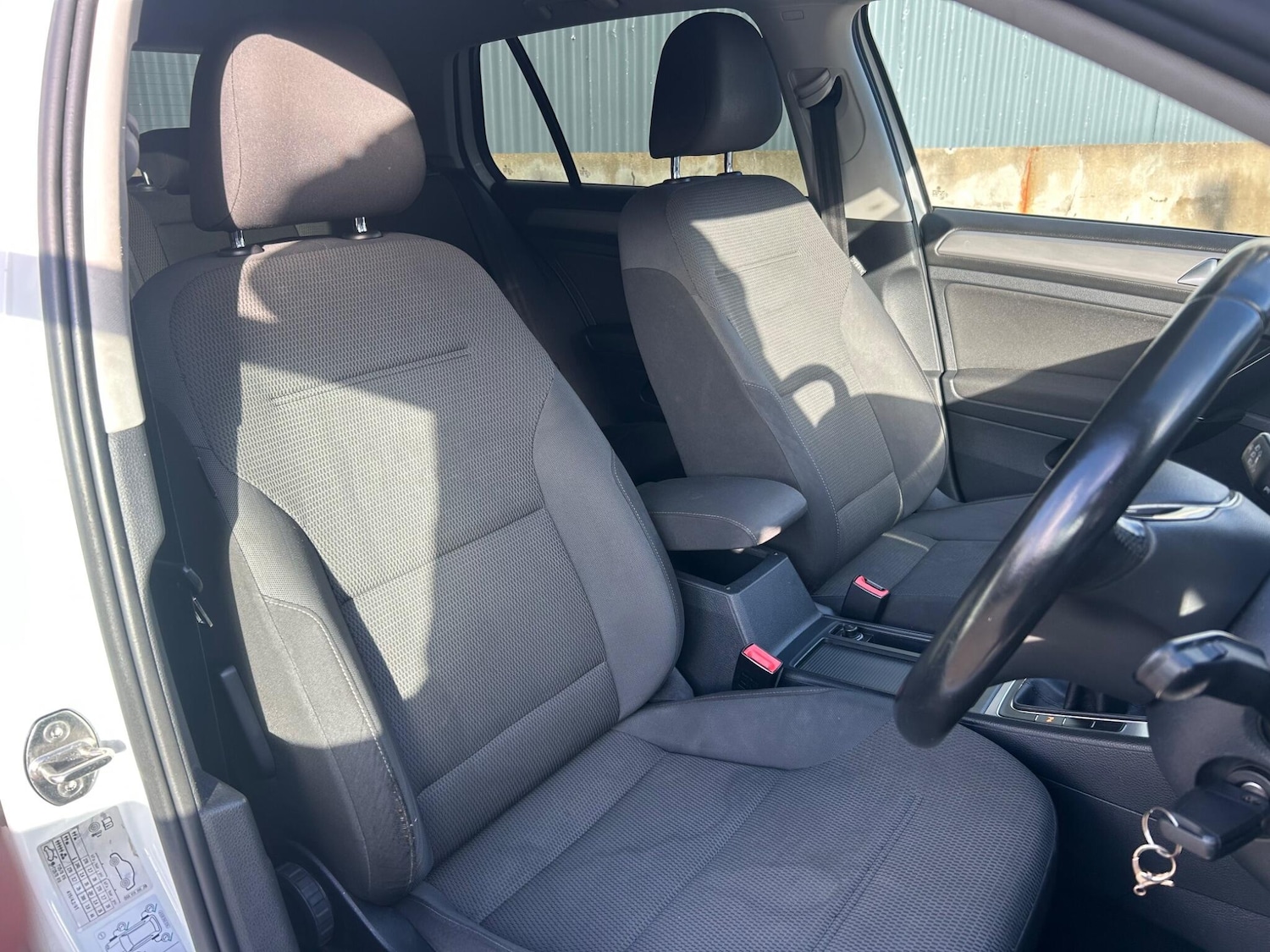 Used Volkswagen Golf 2015 for sale - 77238558: Photo 29