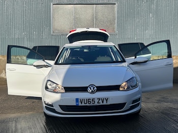 Used Volkswagen Golf 2015 for sale - 77238558: Photo