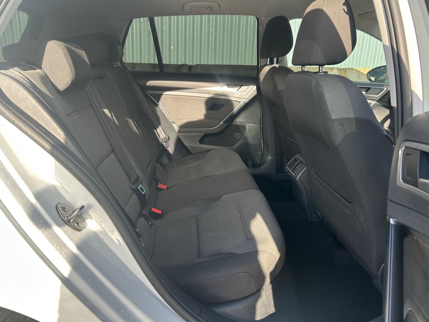 Used Volkswagen Golf 2015 for sale - 77238558: Photo 31