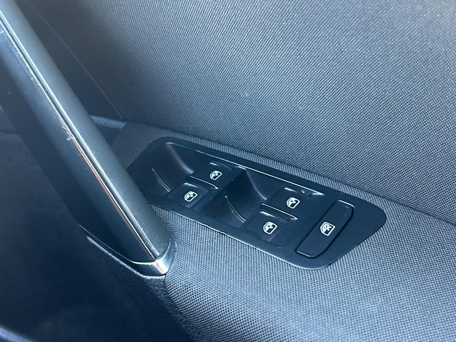 Used Volkswagen Golf 2015 for sale - 77238558: Photo 37