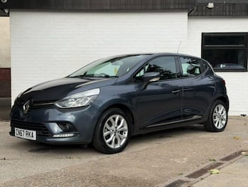 Used Renault Clio 2017 for sale - 79634126: Photo