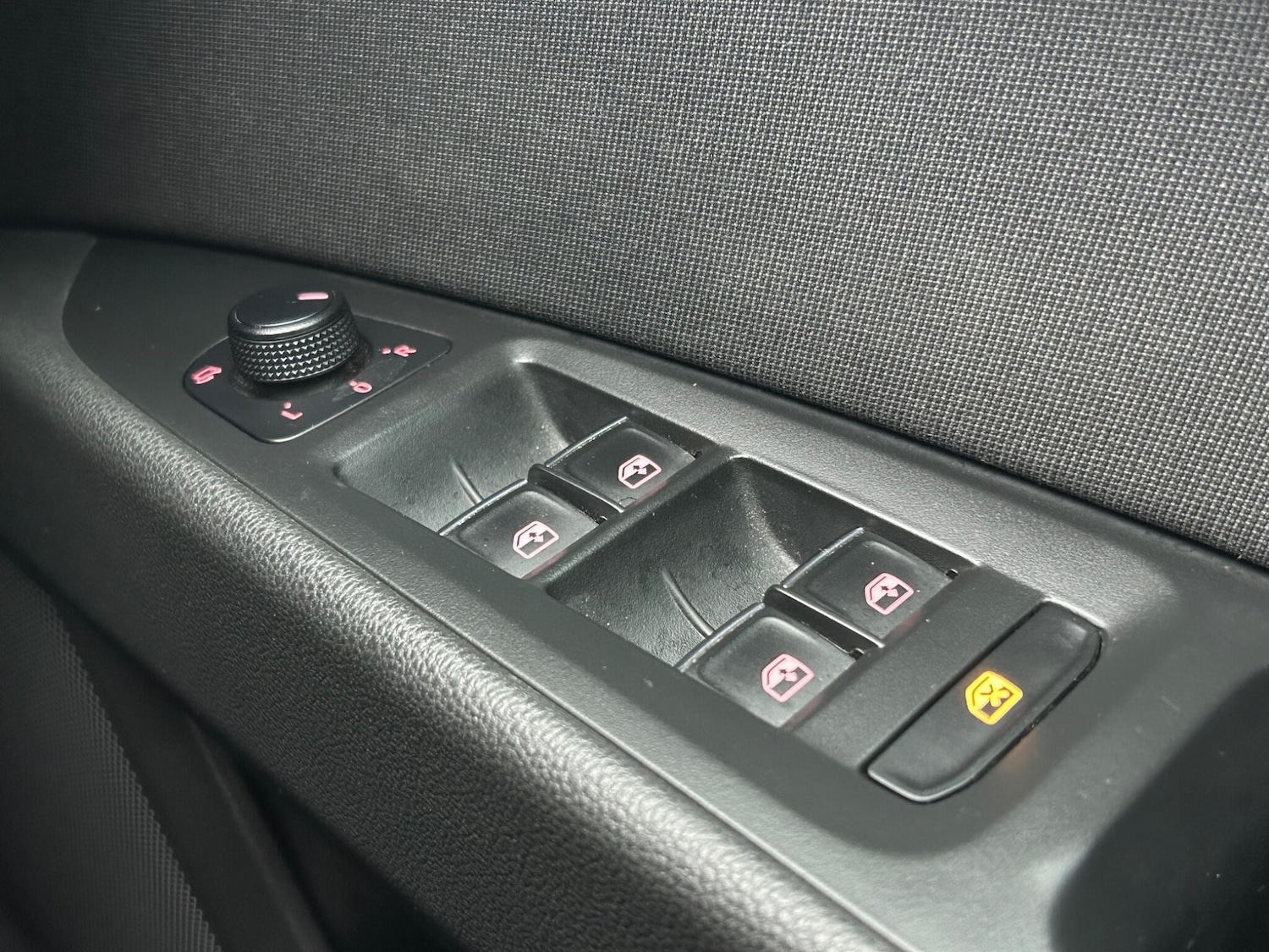 Used SEAT Leon 2019 for sale - 77396228: Photo 36