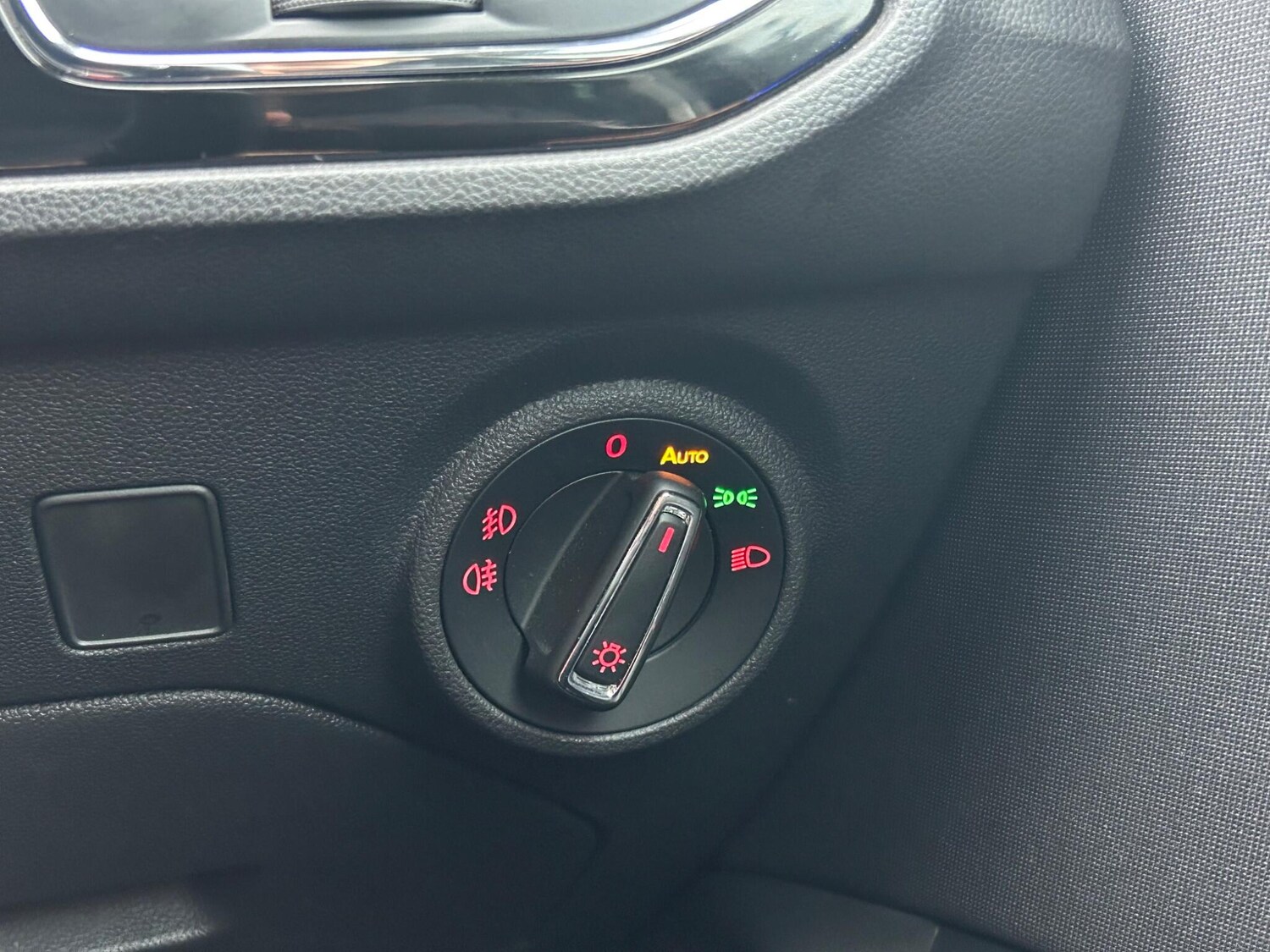 Used SEAT Leon 2019 for sale - 77396228: Photo 38