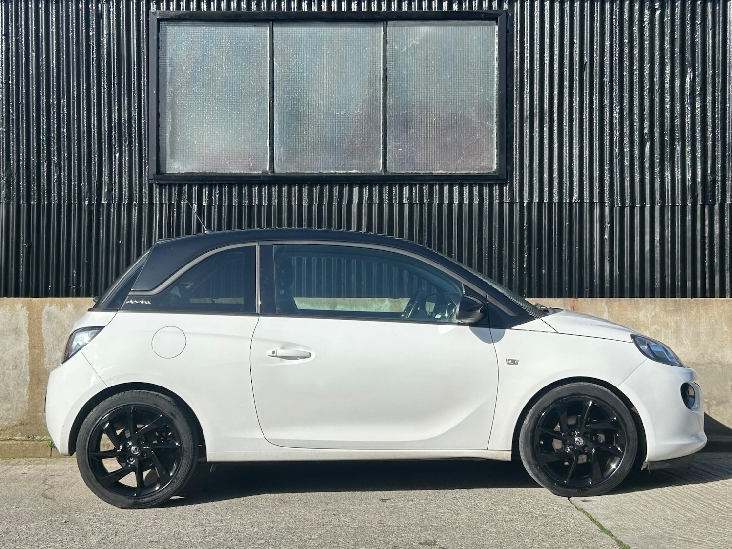 Used Vauxhall ADAM 2017 for sale - 77853853: Photo 10