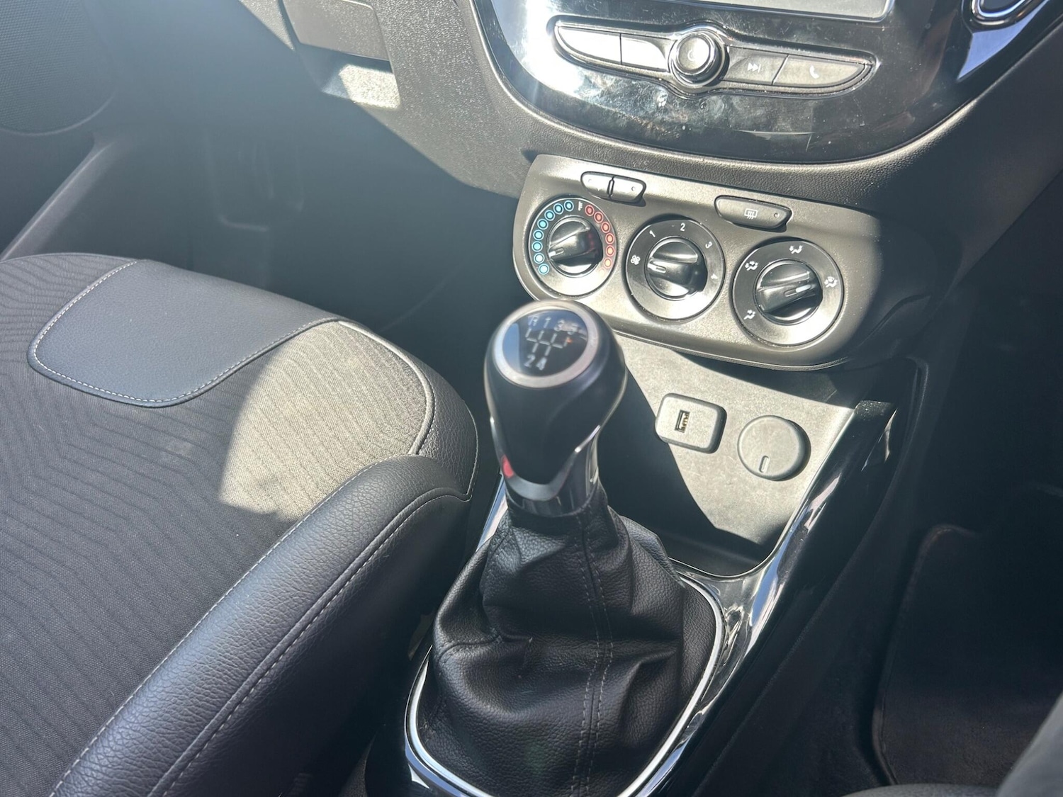 Used Vauxhall ADAM 2017 for sale - 77853853: Photo 14