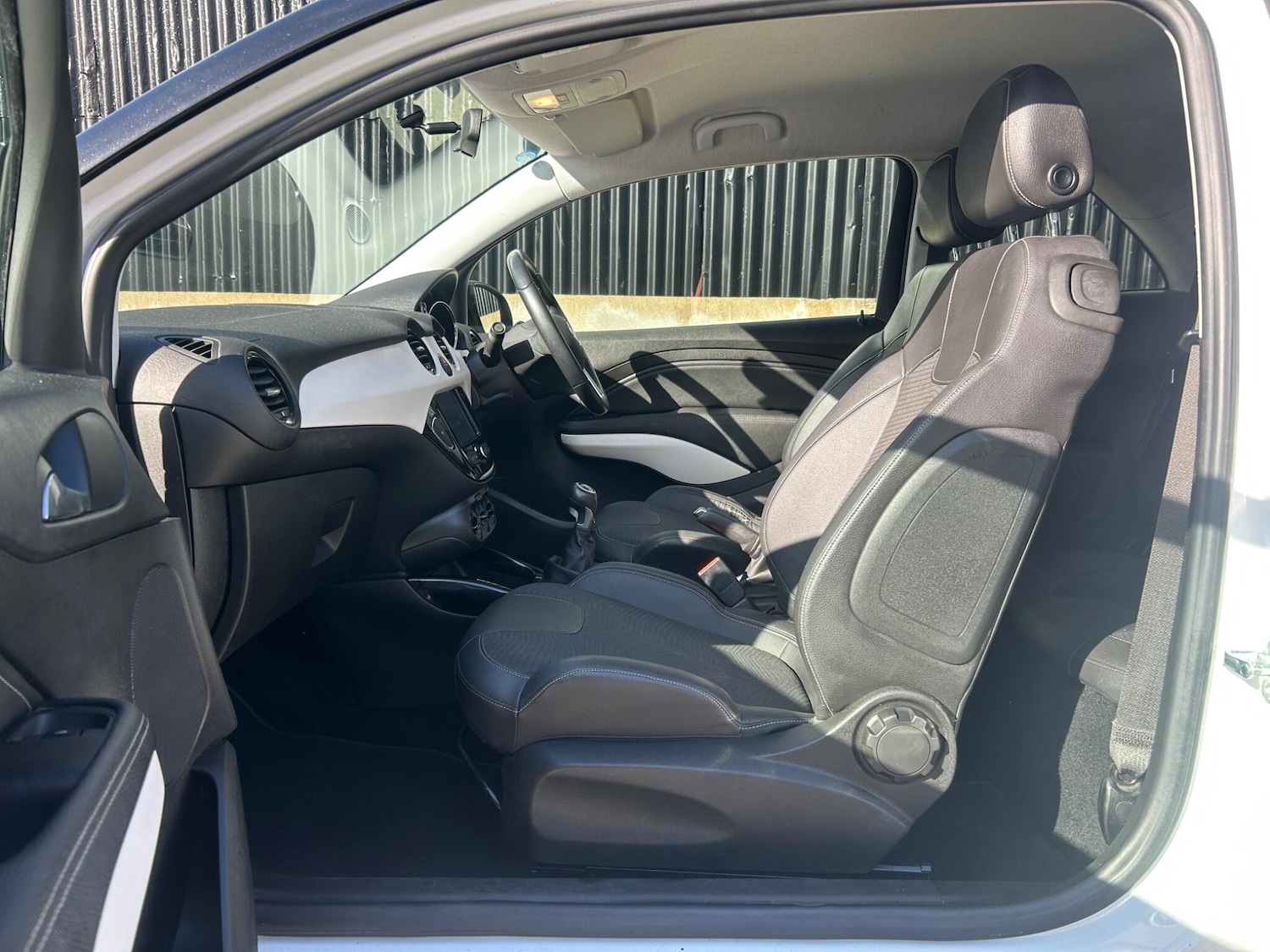 Used Vauxhall ADAM 2017 for sale - 77853853: Photo 38