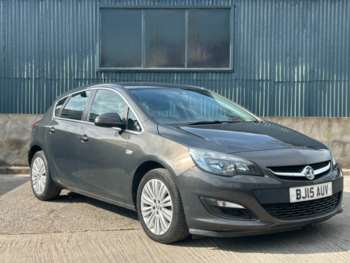 2015 (15) - 1.6i 16V Excite 5dr
