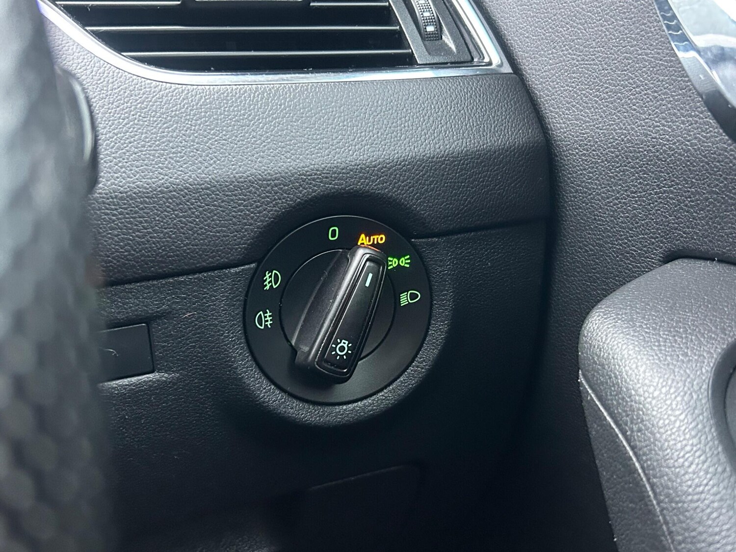 Used Skoda Octavia 2015 for sale - 77496911: Photo 33