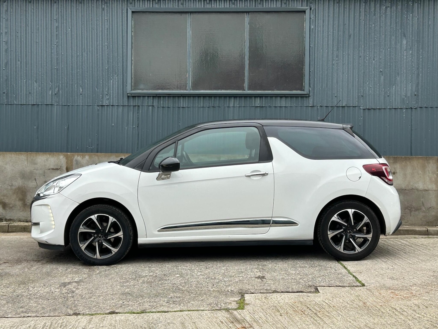 Used DS Automobiles DS 3 2017 for sale - 77468637: Photo 12