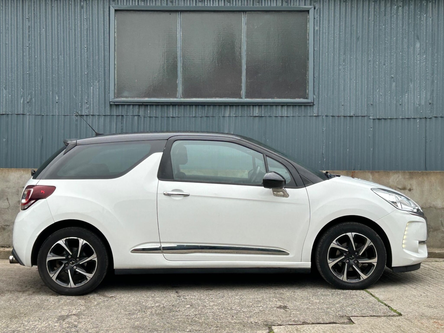 Used DS Automobiles DS 3 2017 for sale - 77468637: Photo 15