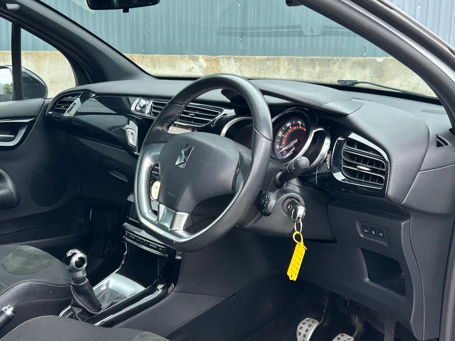 Used DS Automobiles DS 3 2017 for sale - 77468637: Photo 20