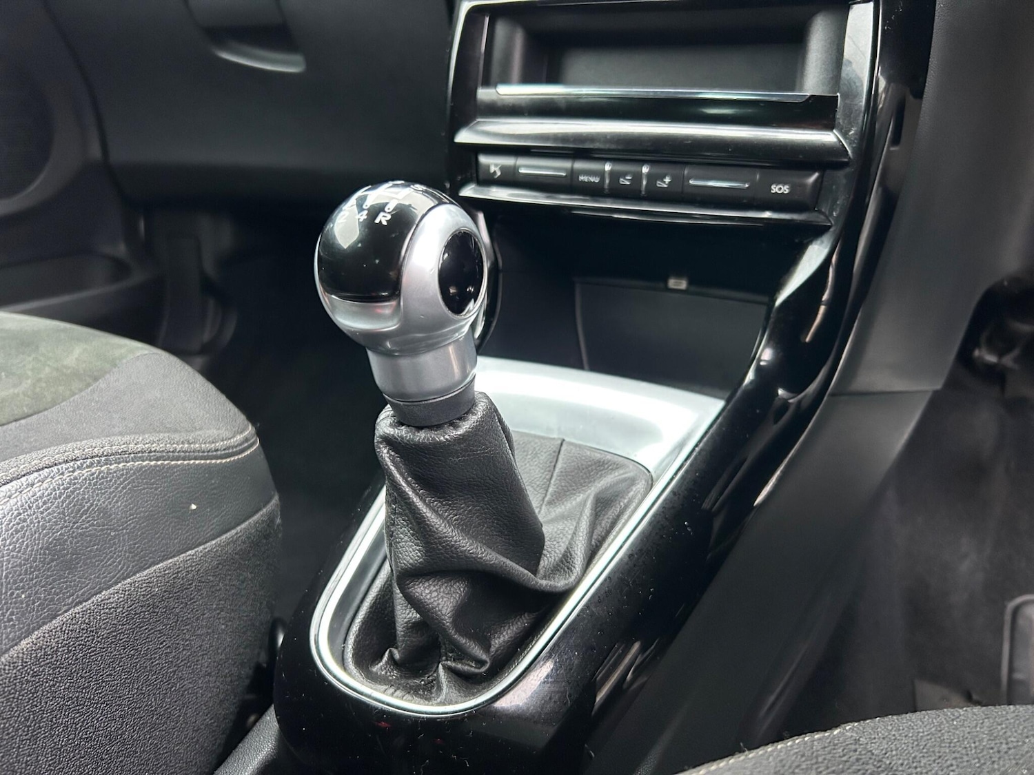 Used DS Automobiles DS 3 2017 for sale - 77468637: Photo 24