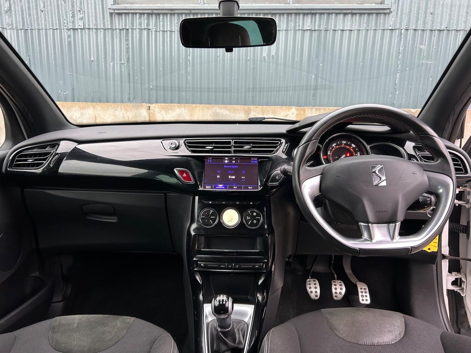 Used DS Automobiles DS 3 2017 for sale - 77468637: Photo 25