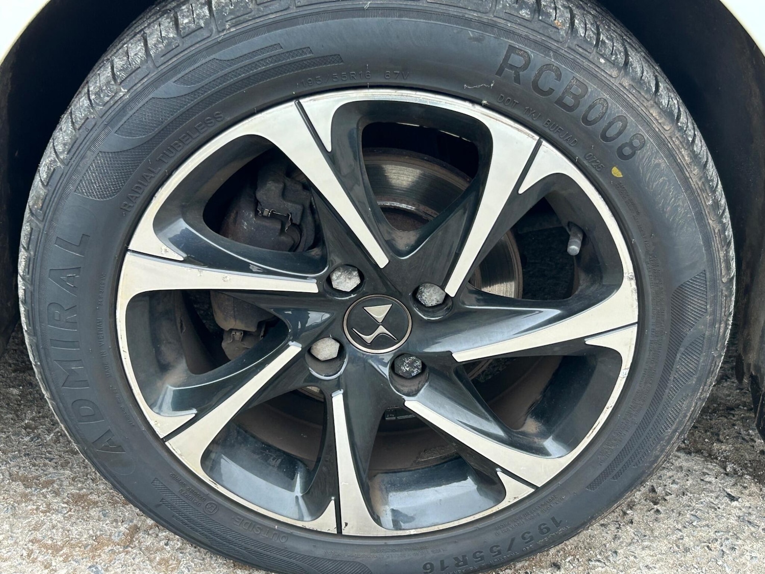 Used DS Automobiles DS 3 2017 for sale - 77468637: Photo 35