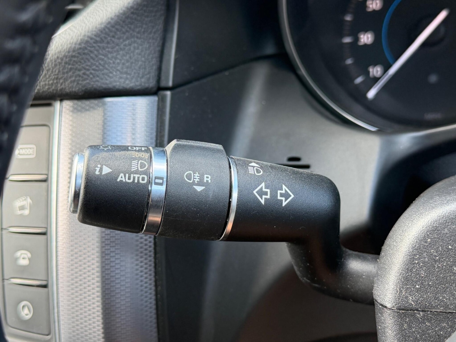 Used Jaguar XF for sale - 78057597: Photo 32