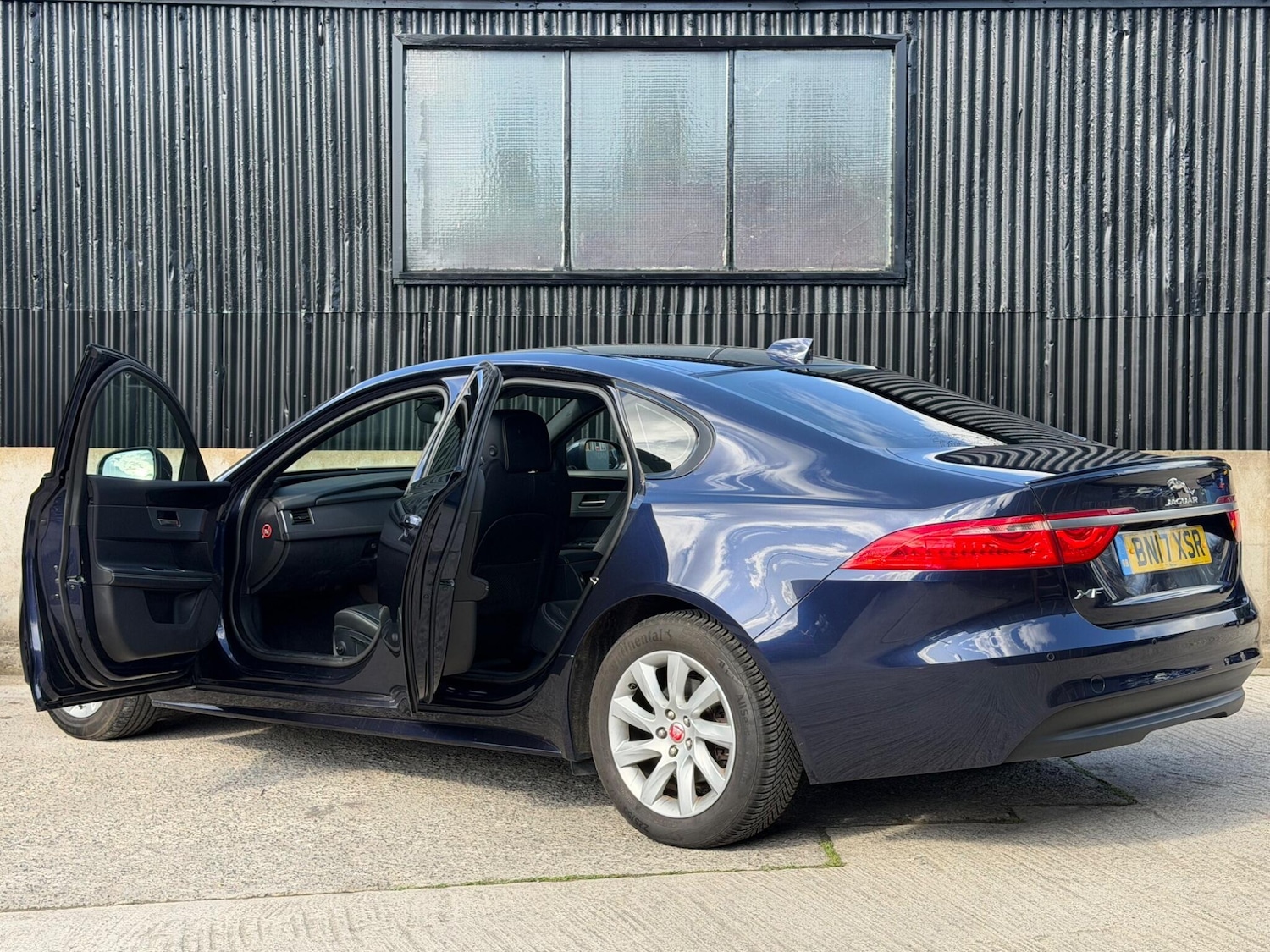 Used Jaguar XF for sale - 78057597: Photo 6