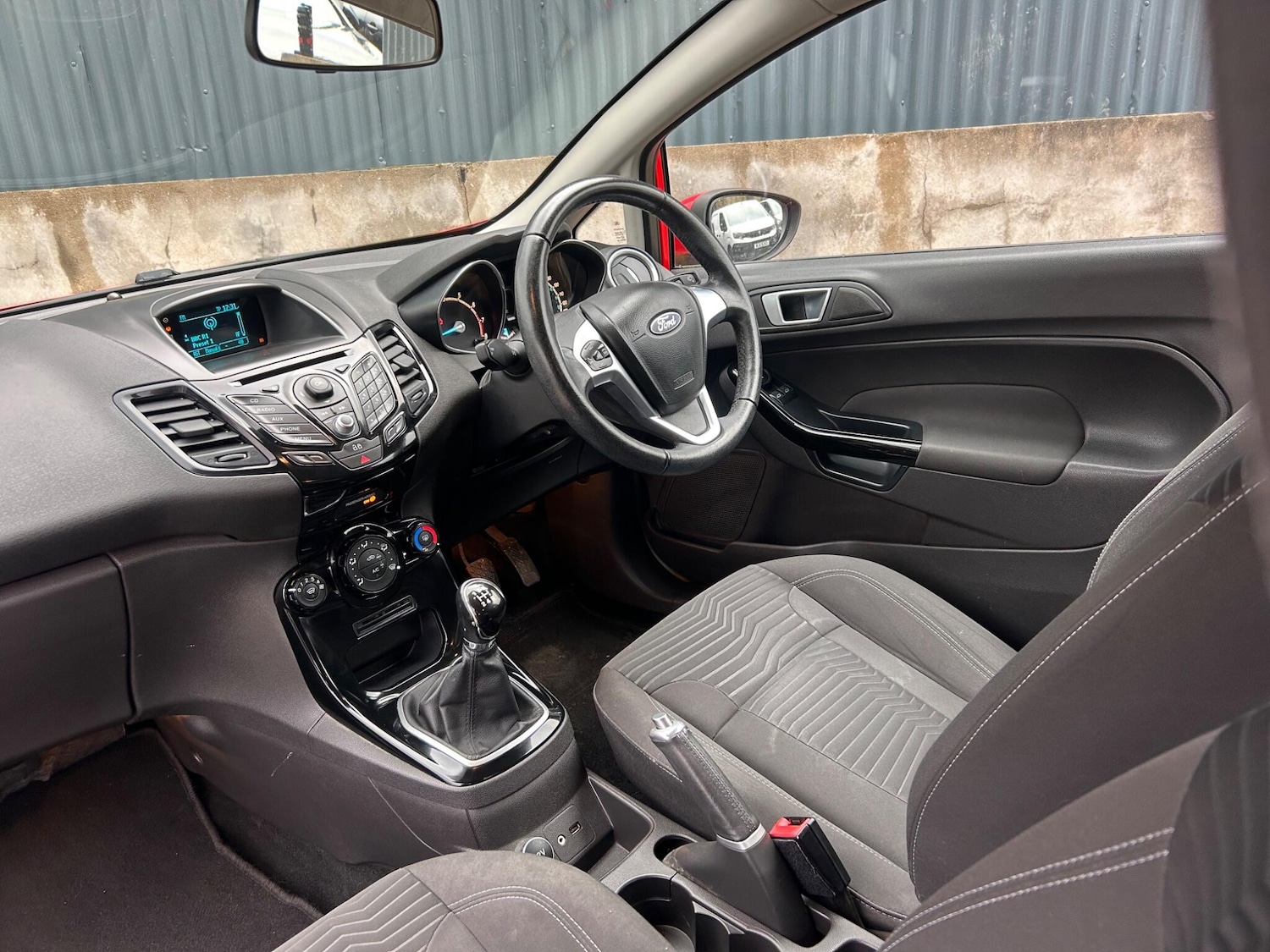 Used Ford Fiesta 2014 for sale - 77395831: Photo 21