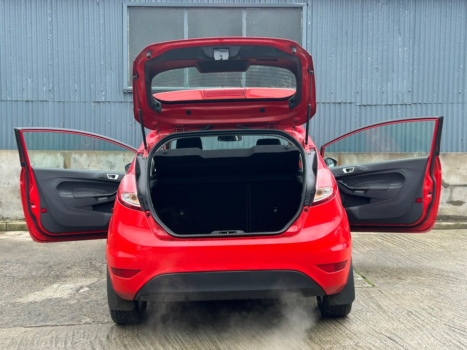 Used Ford Fiesta 2014 for sale - 77395831: Photo 42