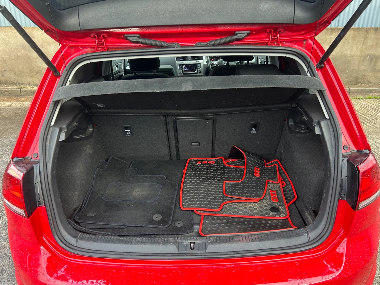 Used Volkswagen Golf 2013 for sale - 76492346: Photo 12