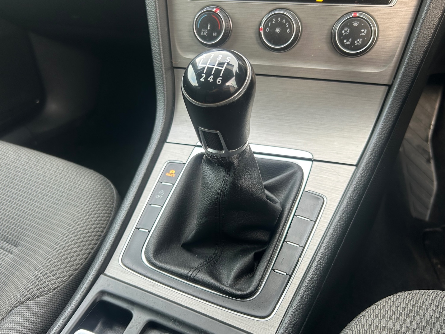 Used Volkswagen Golf 2013 for sale - 76492346: Photo 18