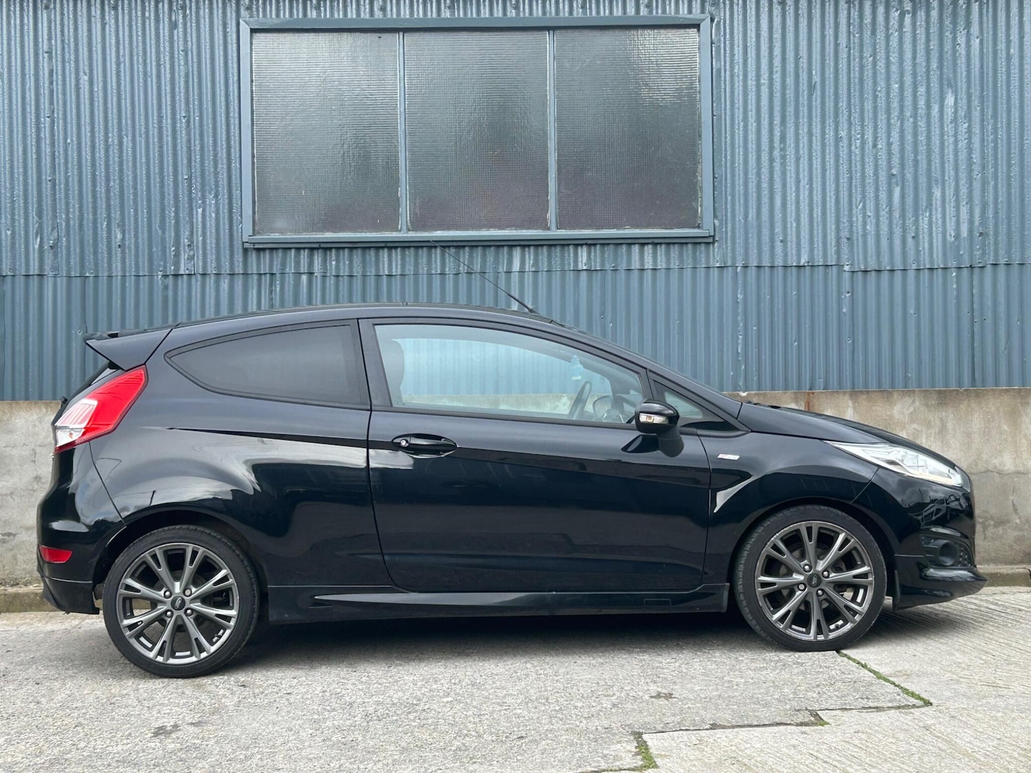 Used Ford Fiesta 2017 for sale - 77646146: Photo 11