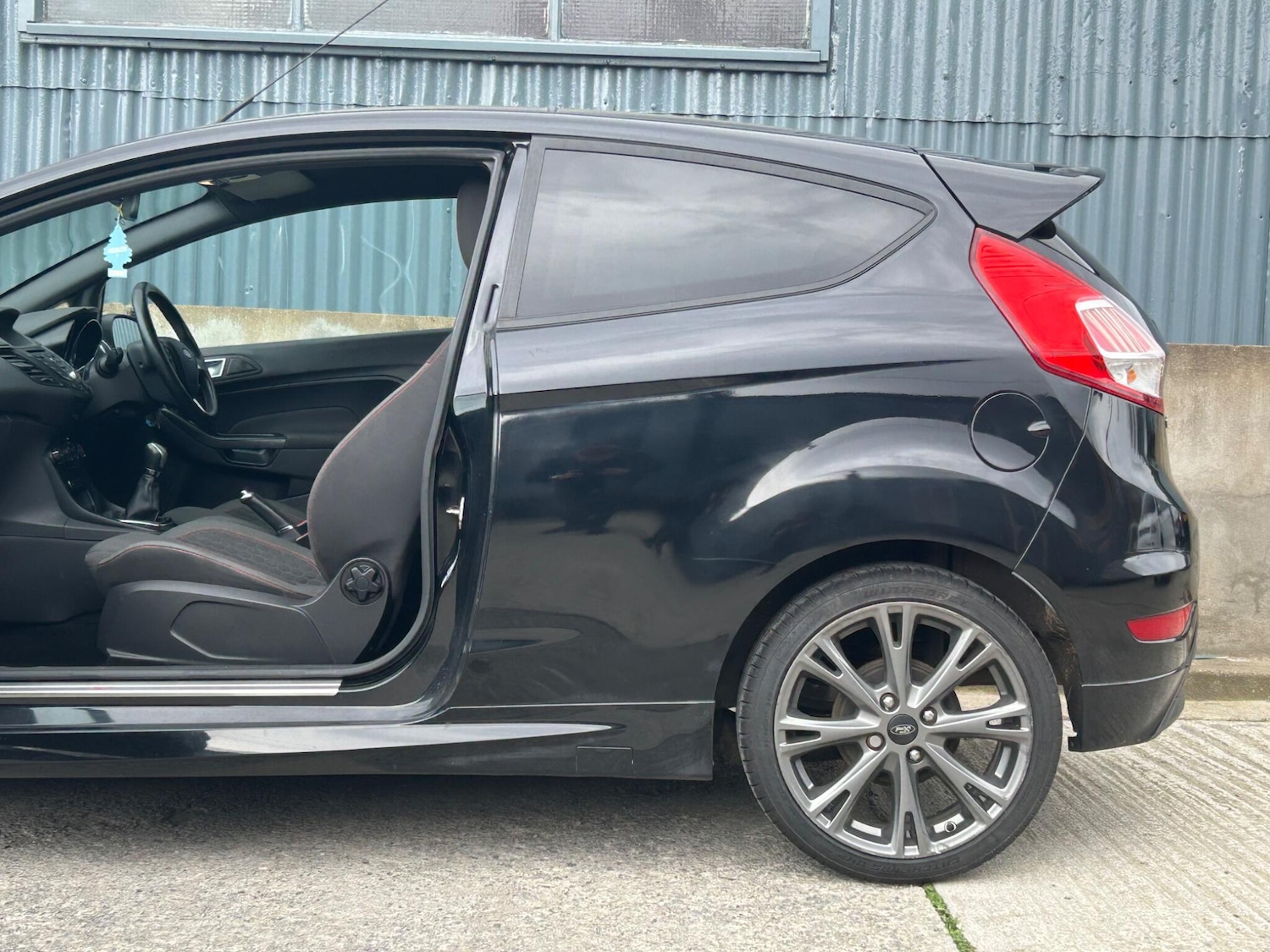 Used Ford Fiesta 2017 for sale - 77646146: Photo 9