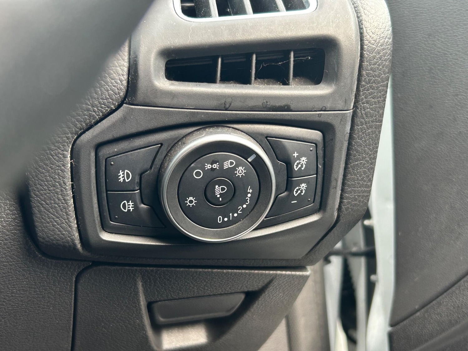 Used Ford Focus 2017 for sale - 77646359: Photo 28