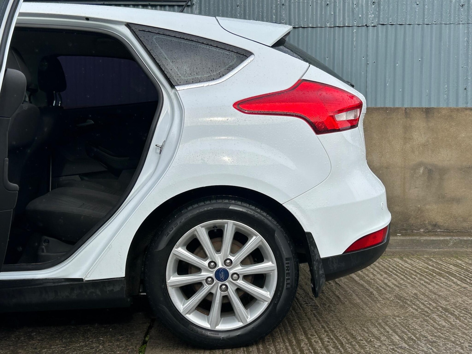 Used Ford Focus 2017 for sale - 77646359: Photo 34