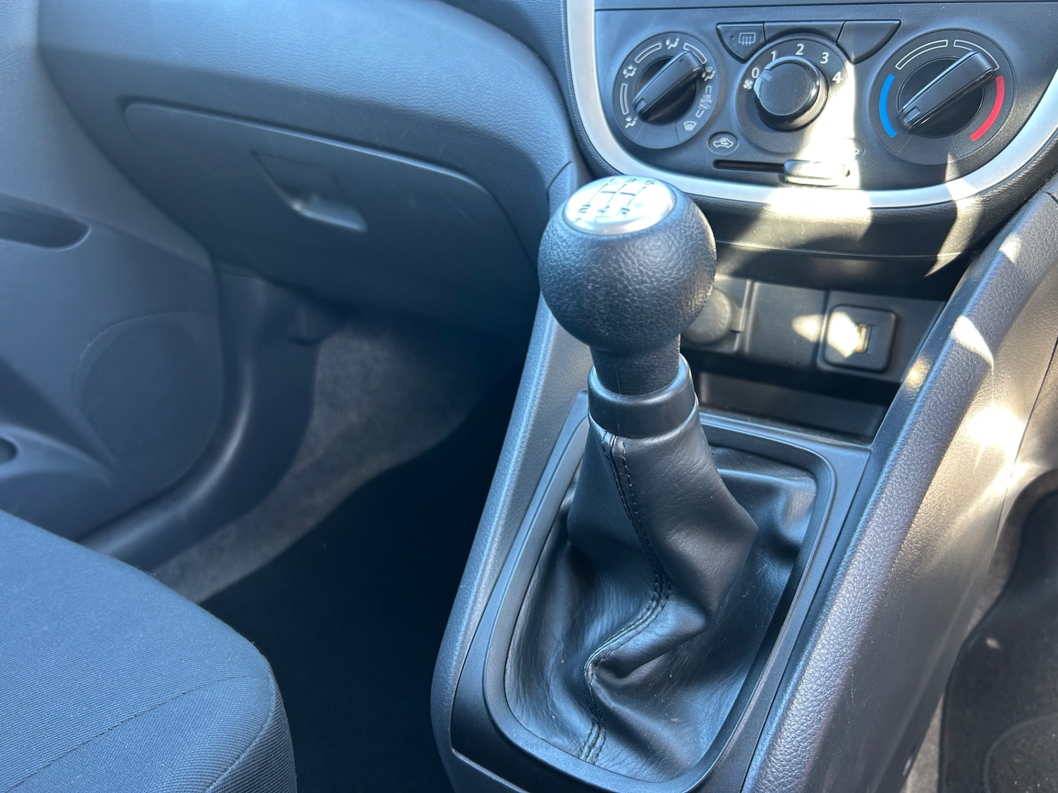 Used Suzuki Celerio 2016 for sale - 76194257: Photo 27