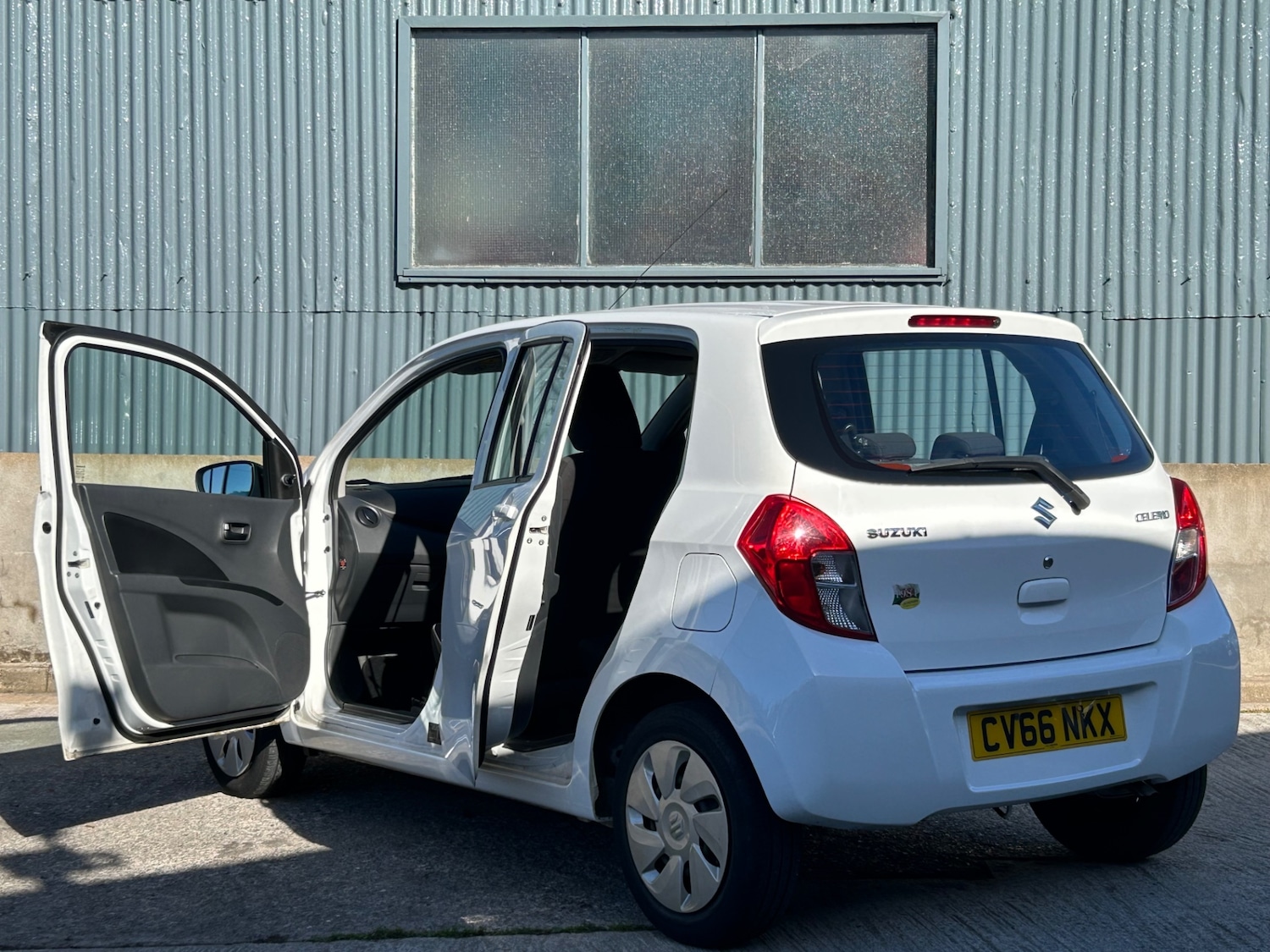 Used Suzuki Celerio 2016 for sale - 76194257: Photo 9