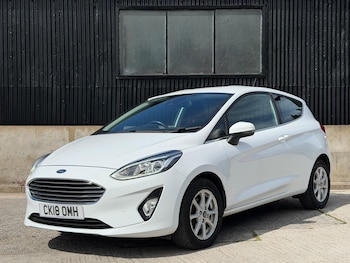 Used Ford Fiesta 2018 for sale - 79479459: Photo