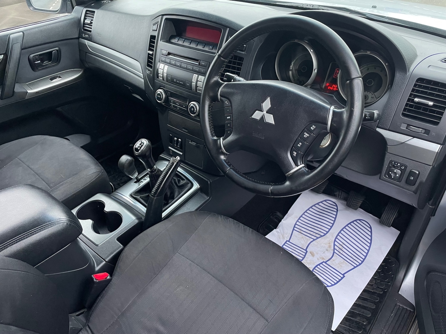 Used Mitsubishi Shogun 2014 for sale - 77423681: Photo 9