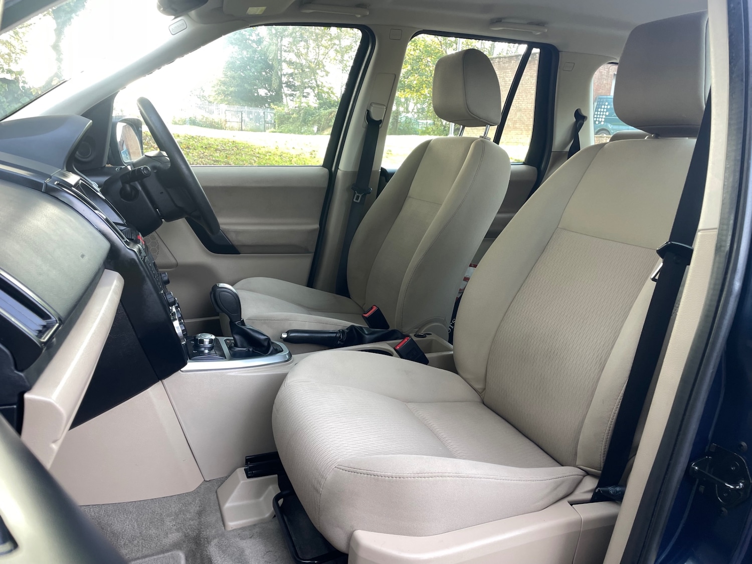 Used Land Rover Freelander 2010 for sale - 76778082: Photo 12