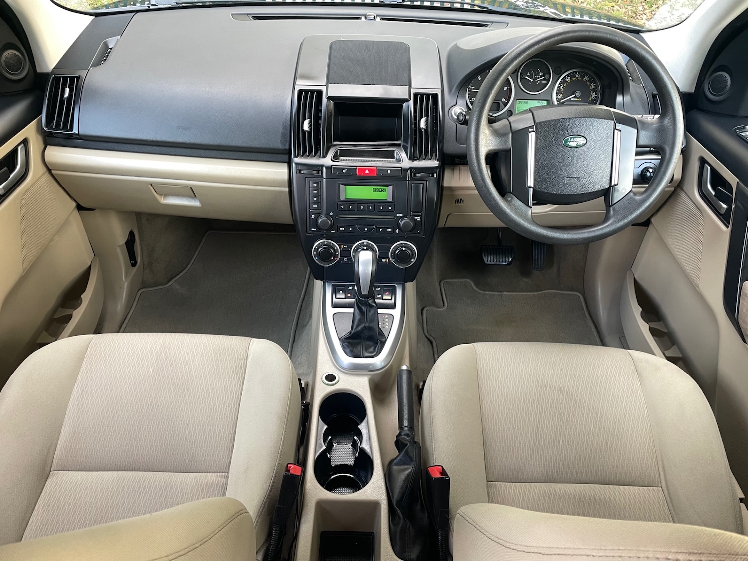 Used Land Rover Freelander 2010 for sale - 76778082: Photo 14