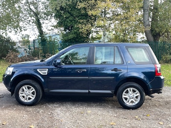 Used Land Rover Freelander 2010 for sale - 76778082: Photo