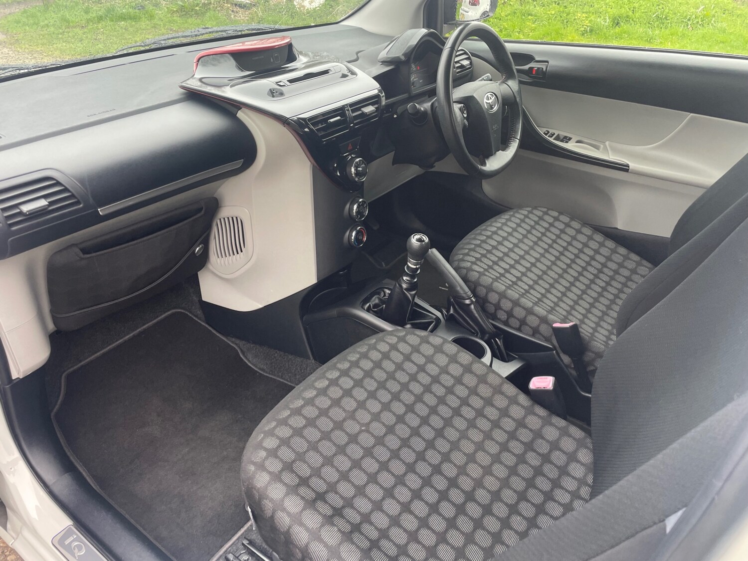 Used Toyota IQ 2011 for sale - 78133645: Photo 11