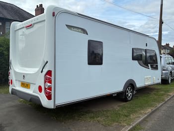 Used Volkswagen Transporter 2012 for sale - 79656797: Photo